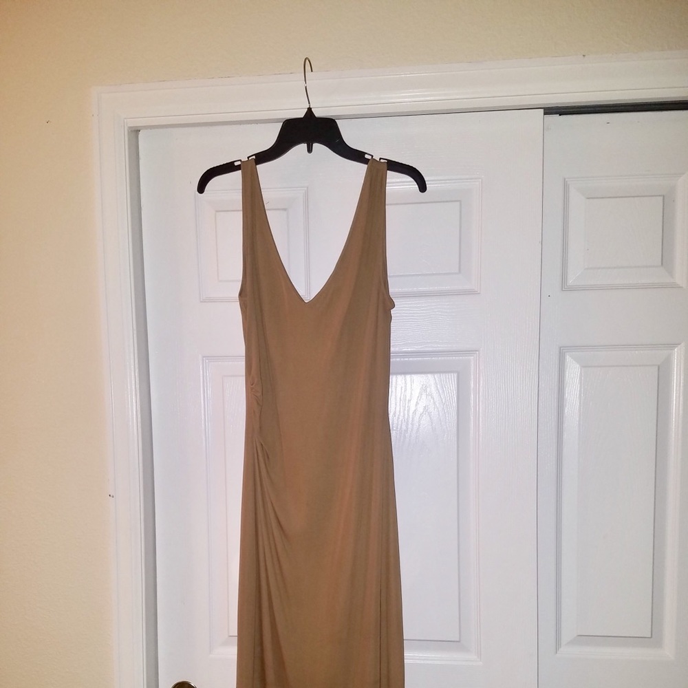 NWOT DVF Midi Sleeveless Tan Dress